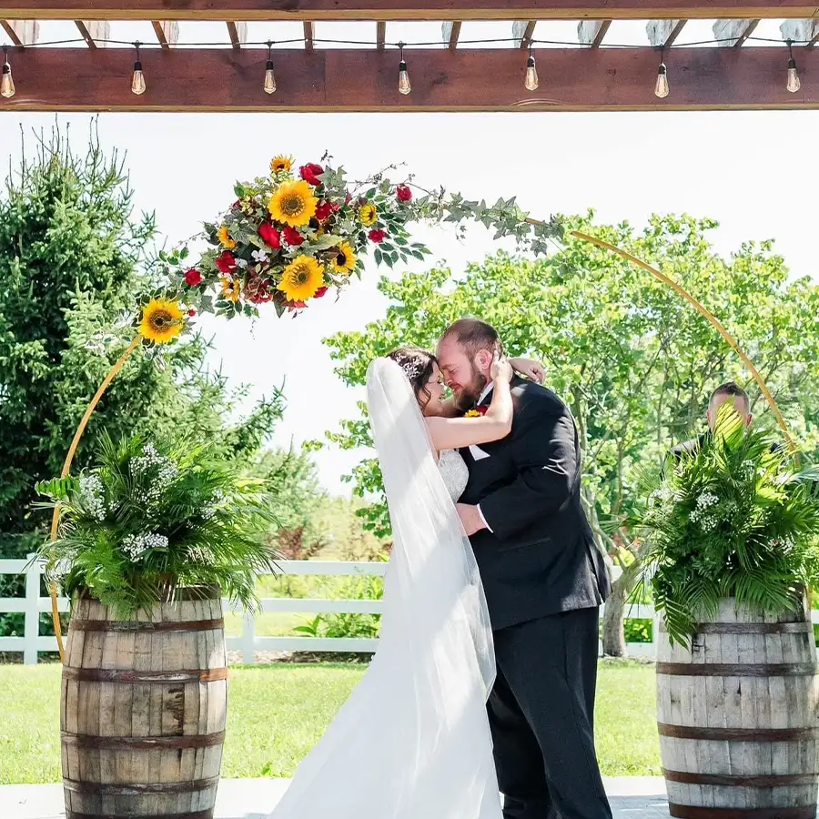 Paul's Paradise Gallery - Weddings - photo credit to GM Photography - Pleasant Plains, IL