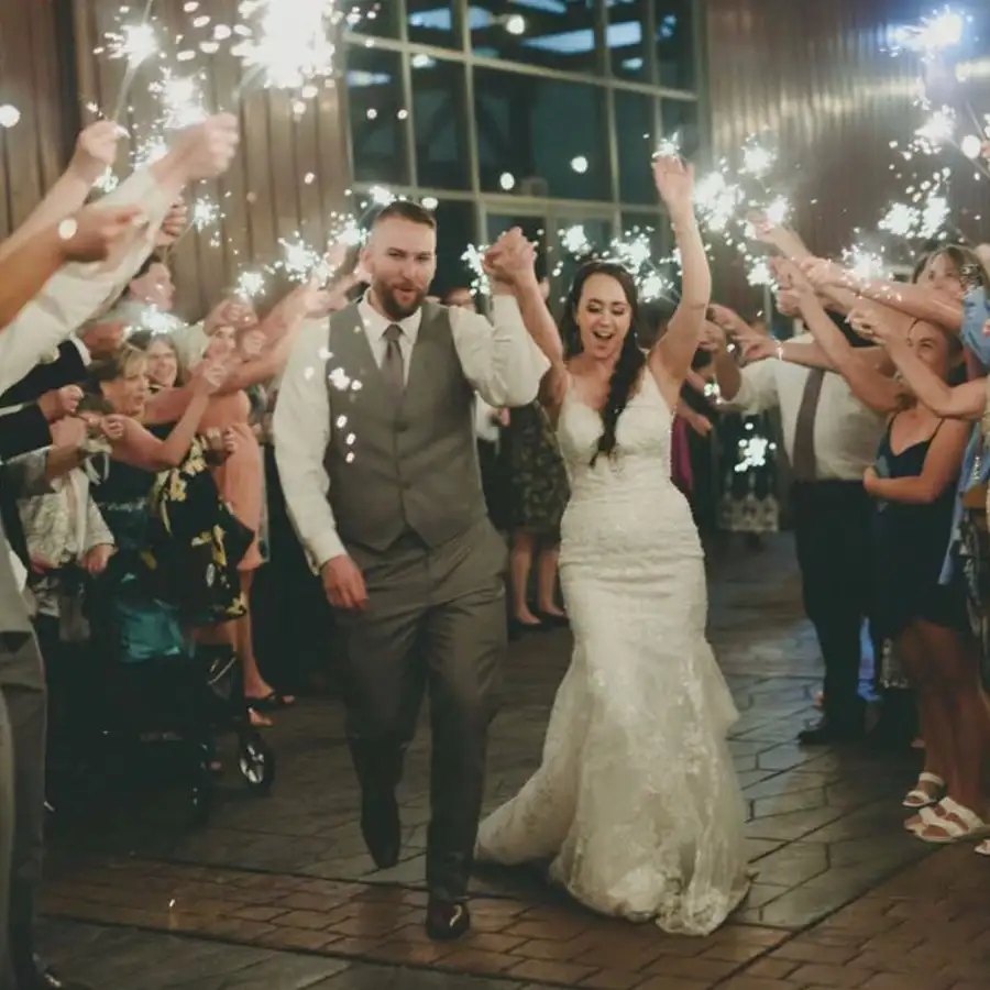 Paul's Paradise Gallery - Weddings - Pleasant Plains, IL