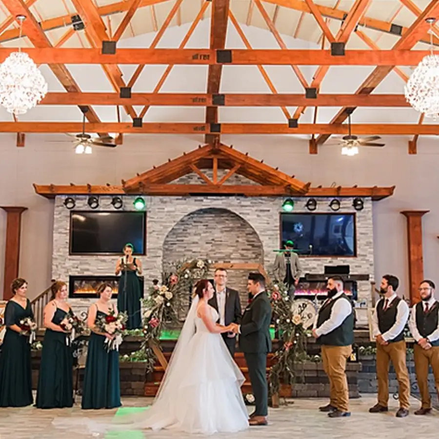 Paul's Paradise Gallery - Weddings, indoor ceremony - photo credit to JILL GUM Photography - Pleasant Plains, IL